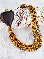 Multi strand coconut/heart necklace.6208
