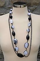 Black/grey beaded necklace with contrasting black chain.5717N