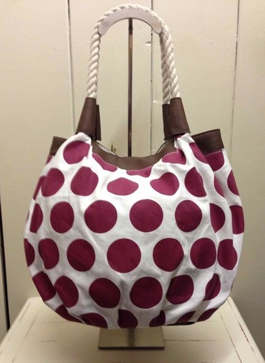 Spot Berry fabric bag.f225