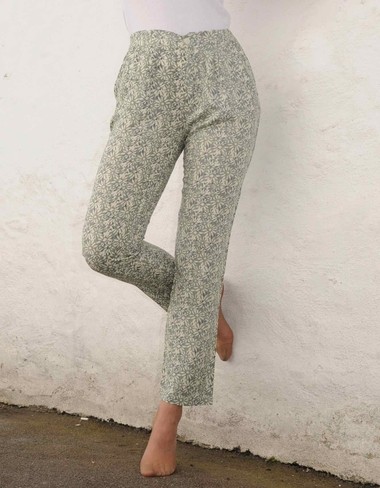 Goubi Moss flower print trousers B35
