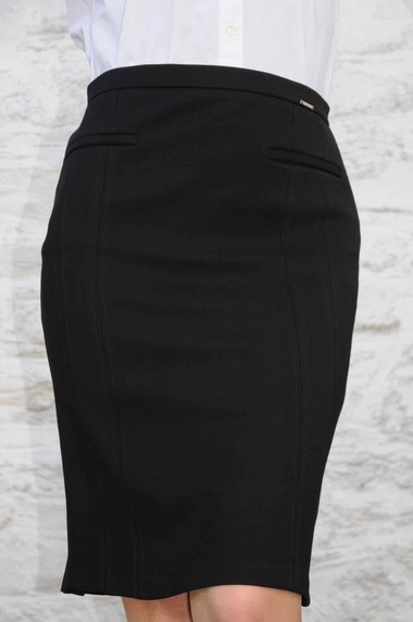Guzella black fitted skirt.6021